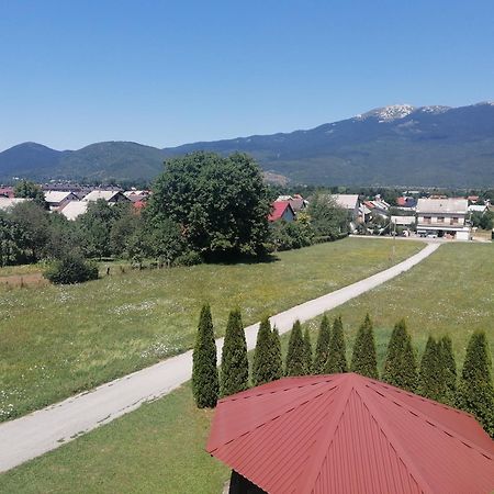 Jelena Hotel Korenica Buitenkant foto